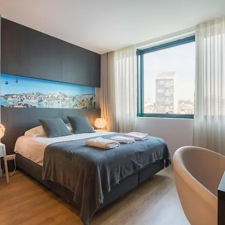 446 Gale Modern Elevator,parking Daire