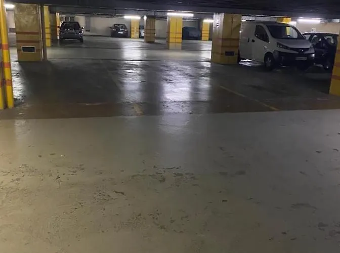 446 Gale Modern Elevator,parking شقة